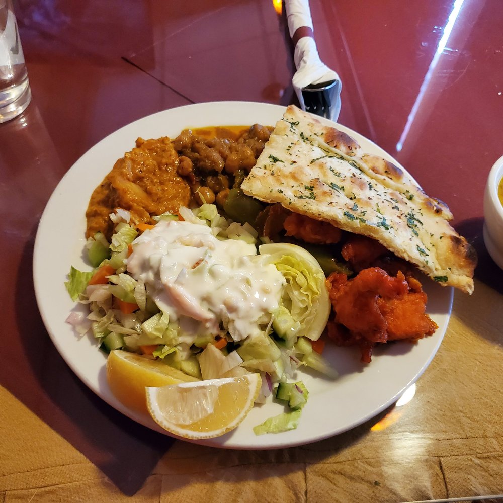 Unfortunately the only thing in this picture that was any good was the soup, But the soup was pretty good. Otherwise... avoid it