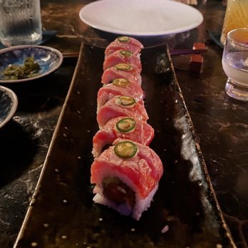 Ryoshi - Amazing sushi roll - Japanese Near Me Ryoshi - Amazing sushi roll - Japanese Near Me