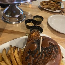 Fried chicken sandwich