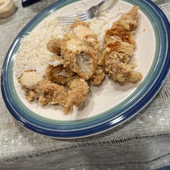Cluck & Crispy Chicken - Crispy Chicken Tenders (T) - Chicken Wings Near Me - Framingham, Massachusetts