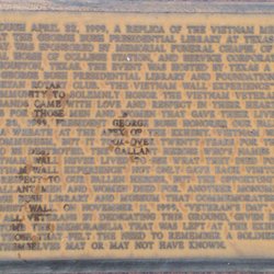 Heritage Park - "The gallant heroes who's names are..." dang, fine the proofreader of this plaque, correction: "The gallant heroes whose names are..."