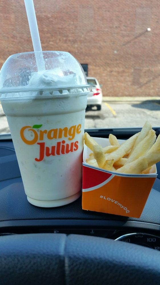 Dairy Queen Grill & Chill, Lawrence Roadtrippers