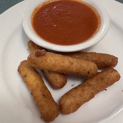 Giovanni's Pizza Italian Restaurant - Mozzarella Sticks