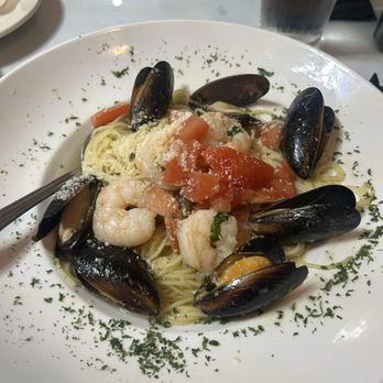 Parkway Bistro - Seafood Pomodoro. It needed more flavor. - American Near Me - Longs, South Carolina Parkway Bistro - Seafood Pomodoro. It needed more flavor. - American Near Me - Longs, South Carolina