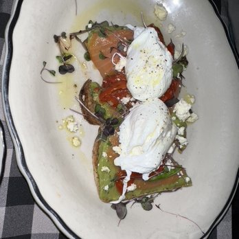 Bill's Restaurant - avocado toast w/lox and poached egg - American Near Me - Bloomfield Hills, Michigan Bill's Restaurant - avocado toast w/lox and poached egg - American Near Me - Bloomfield Hills, Michigan