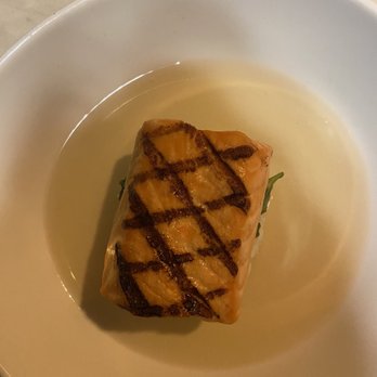Avaloch - Salmon - Hotels Near Me - Lenox, Massachusetts