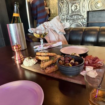 Culinary Dropout - New American Near Me - Scottsdale, Arizona