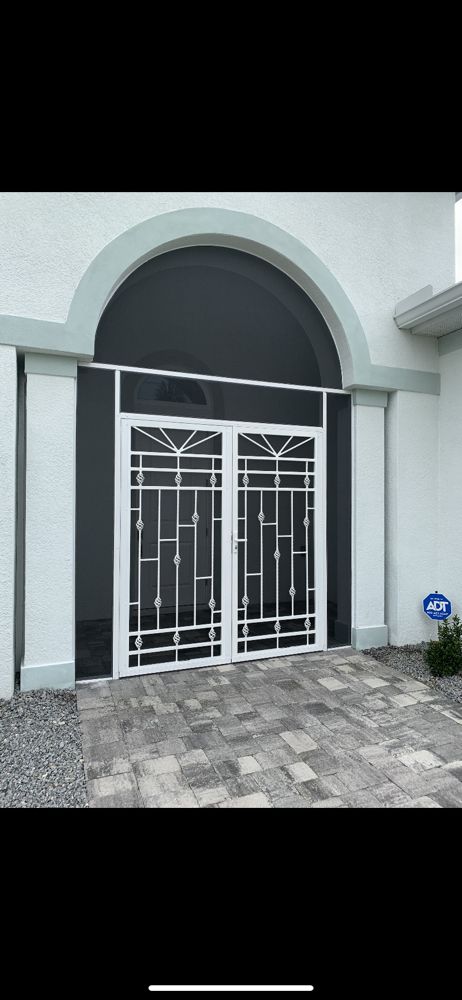 Slide of Bp Screens&Outdoor Services