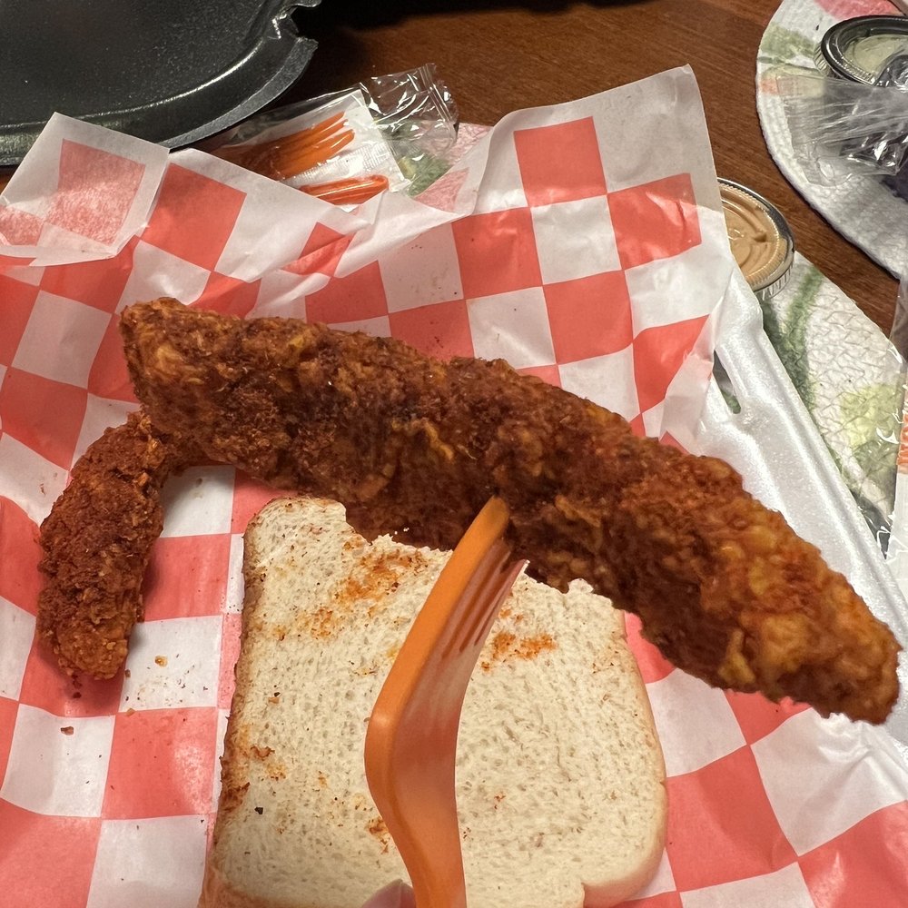 Smackbird Hot Chicken - Size of chicken tender - Chicken Shop Near Me - Dallas, Texas Smackbird Hot Chicken - Size of chicken tender - Chicken Shop Near Me - Dallas, Texas