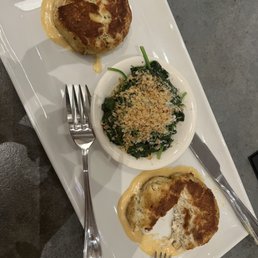 Crab cakes