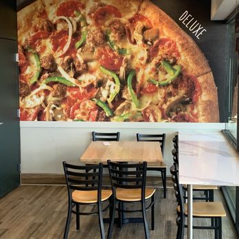 Marco's - Super small dining area. Maybe room for 10? - Pizza Near Me - Abilene, Texas
