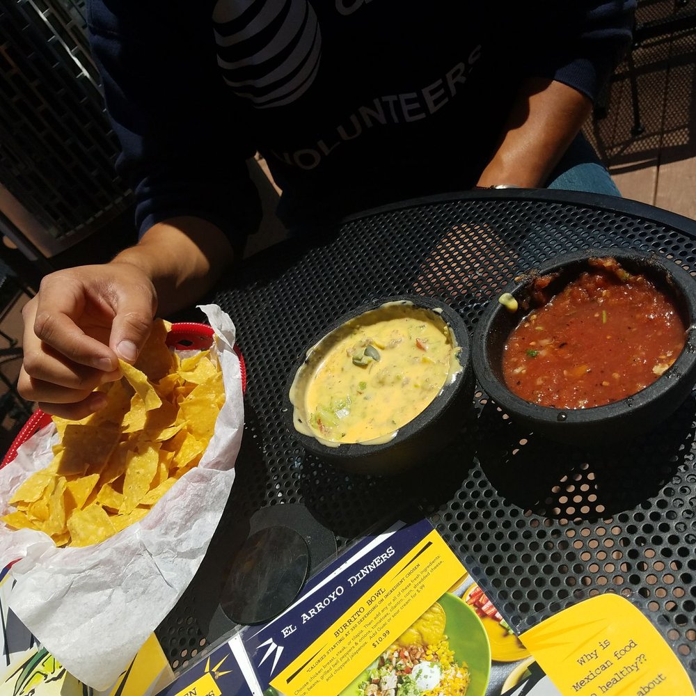 El Arroyo - Mexican Near Me - Arlington, Texas