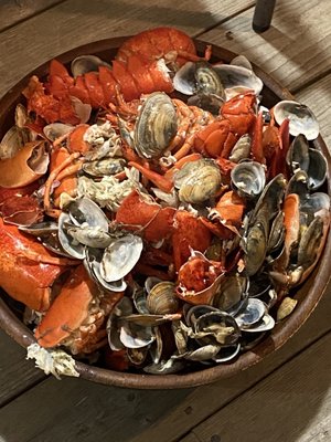 Young's Lobster Pound by null