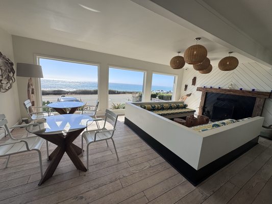 Cambria Beach Lodge by null