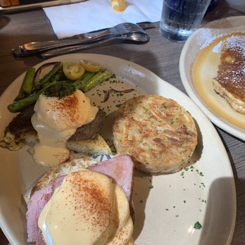 Snooze, an A.M. Eatery - Duo eggs Benedict with cheddar cheese Hollandaise sauce??? - Breakfast & Brunch Near Me - Tustin, California Snooze, an A.M. Eatery - Duo eggs Benedict with cheddar cheese Hollandaise sauce??? - Breakfast & Brunch Near Me - Tustin, California