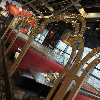 Dhoom - Nice decor - Indian Near Me - McLean, Virginia