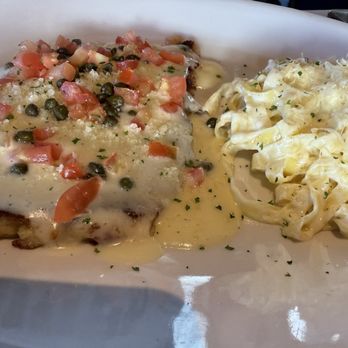 BrickTop's - Chicken Milanese - New American Near Me - Frontenac, Missouri
