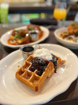 Tupelo Honey Southern Kitchen & Bar by null