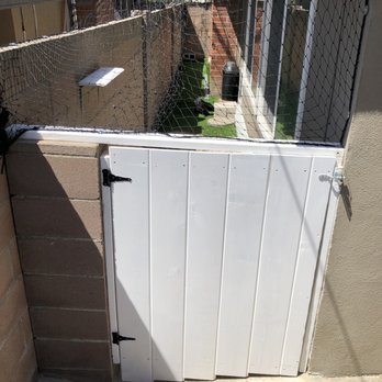Orange County Handyman - They built a pet enclosure in our side yard, which included netting and a gate. They built a little perch for the cat at no extra cost! - Handyman Near Me Orange County Handyman - They built a pet enclosure in our side yard, which included netting and a gate. They built a little perch for the cat at no extra cost! - Handyman Near Me