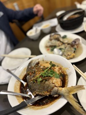 Phnom Penh Restaurant by null
