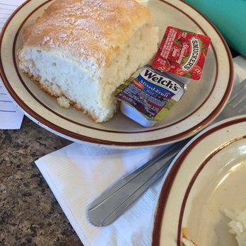 Appletree Restaurant & Lounge - American Near Me - Lebanon, Oregon