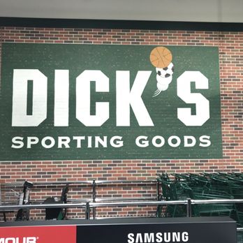 DICK'S Sporting Goods - Golf Equipment Near Me - Torrance, California