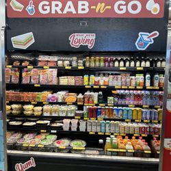 Grocery Outlet - They have Grab-N-Go items now