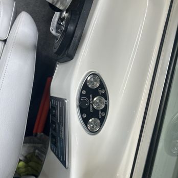CKS Marine - Controls that are slightly tilted so you can easily turn to see. Plus the location is ideal so it doesn't interfere with the throttle! - Boat Repair Near Me - Rancho Cordova, California CKS Marine - Controls that are slightly tilted so you can easily turn to see. Plus the location is ideal so it doesn't interfere with the throttle! - Boat Repair Near Me - Rancho Cordova, California