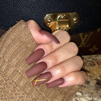 Legends Nails & Spa - Tina - Nail Salons Near Me - Rancho Cucamonga, California