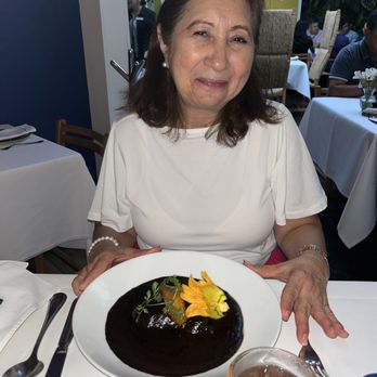 Azul - mole negro oaxaqueño con pechuga de pollo - Mexican Near Me - México, D.F., DIF