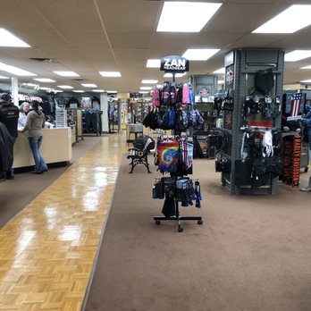 Stonewall Harley-Davidson - Apparel lower level - Motorcycle Repair Near Me - Orange, Virginia Stonewall Harley-Davidson - Apparel lower level - Motorcycle Repair Near Me - Orange, Virginia