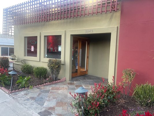 Mandarin Roots by null