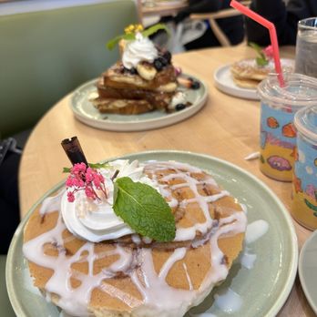 Egg Posh - Cinnamon Roll Pancakes - Breakfast & Brunch Near Me - Frisco, Texas Egg Posh - Cinnamon Roll Pancakes - Breakfast & Brunch Near Me - Frisco, Texas
