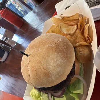 Alice's Restaurant - Wagyu burger - Diners Near Me - Woodside, California Alice's Restaurant - Wagyu burger - Diners Near Me - Woodside, California
