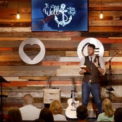 BLDG 28 Church - Meet our pastor - Aaron!