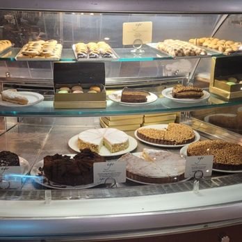 Ugo - Dessert options - Italian Near Me - Culver City, California