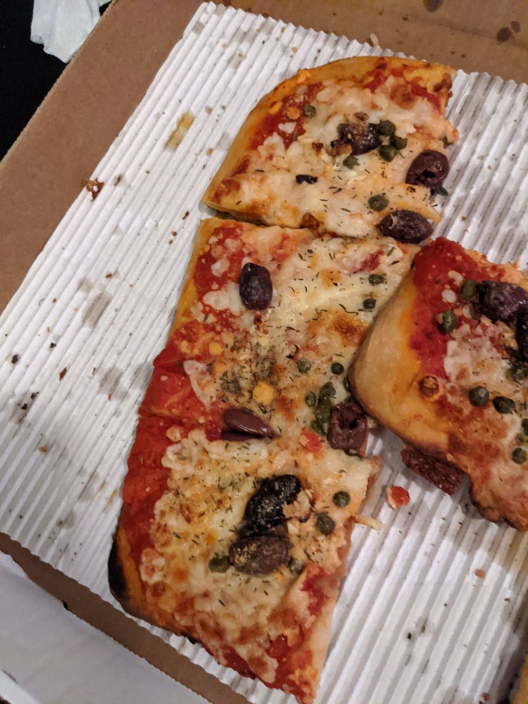 P ZA Kitchen Logo