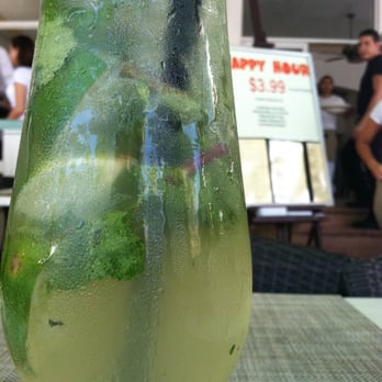 On Ocean 7 Cafe - New American Near Me - Miami Beach, Florida