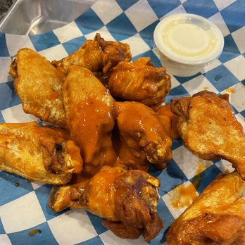 Sandy's Grille - Chicken Wings - Comfort Food Near Me - Sebastian, Florida Sandy's Grille - Chicken Wings - Comfort Food Near Me - Sebastian, Florida