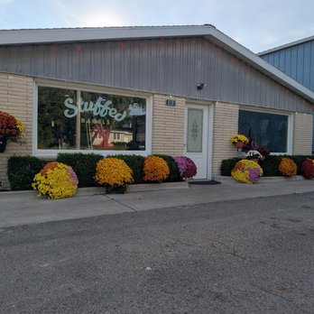 Stuffed Bagels - Outside - Bagels Near Me - Stoughton, Wisconsin