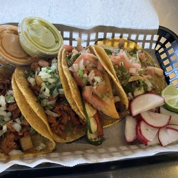 Tehuana Oaxacan Cusine - Taco Plate - Food Trucks Near Me - Portland, Oregon Tehuana Oaxacan Cusine - Taco Plate - Food Trucks Near Me - Portland, Oregon