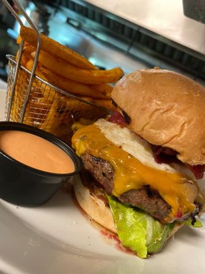 Double Dyme Tavern by null