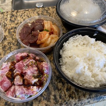 Hale I'a Da Fish House - Seafood Markets Near Me - Kawaihae, Hawaii