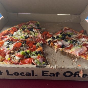 Nesa’s Pizza - We ordered the supreme pizza and it was ahhhhmazing! - Pizza Near Me - Galveston, Texas