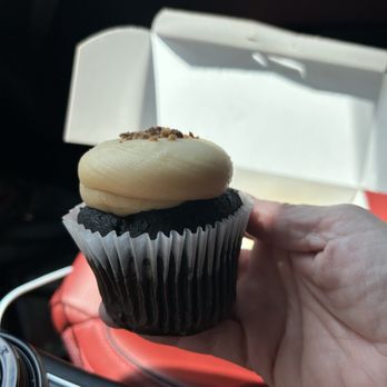 Whisk & Batter - Cupcakes Near Me - Cary, North Carolina Whisk & Batter - Cupcakes Near Me - Cary, North Carolina