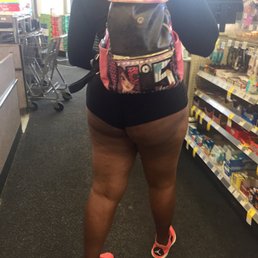 Im just gonna let the photos speak for themselves.  Thanks for the entertainment, Walgreens!
