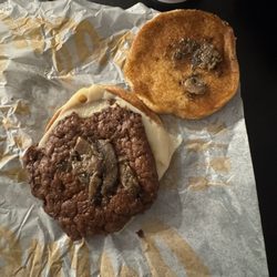 Culver’s - Mushroom and Swiss Hamburger