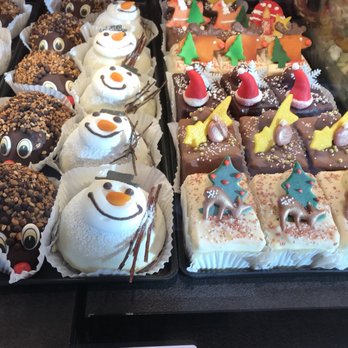 Vor Ort Martinsried - Bakeries Near Me - Planegg, BY Vor Ort Martinsried - Bakeries Near Me - Planegg, BY