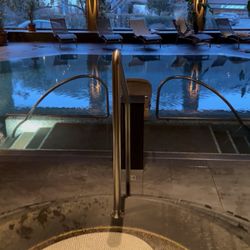 Hotel Tiefenbrunner - Beautiful indoor pool and spa with view of the mountains.
