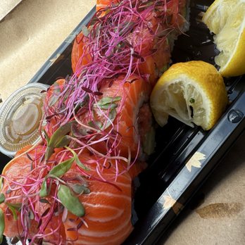 Sushi Blue Wave - Sushi Bars Near Me - Lihue, Hawaii Sushi Blue Wave - Sushi Bars Near Me - Lihue, Hawaii